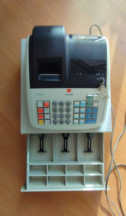 Máquina Registadora Olivetti ECR 6700
