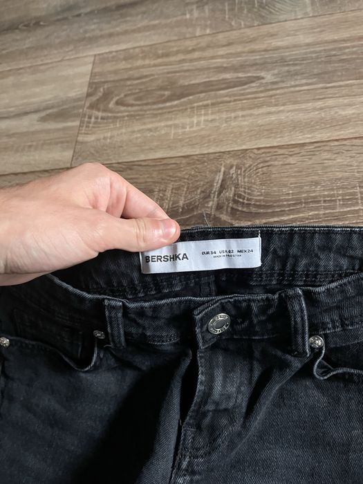 Flared Джинси від Bershka Чорні