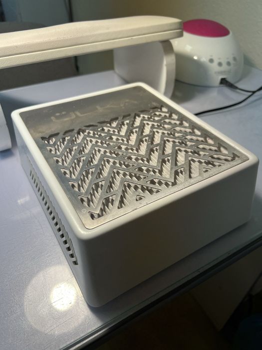 Продам витяжку ulka hendi юлька