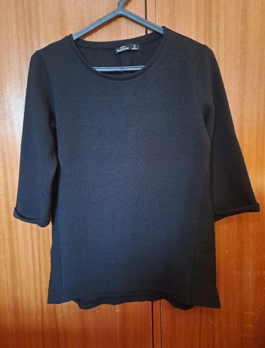 Camisola preta mulher