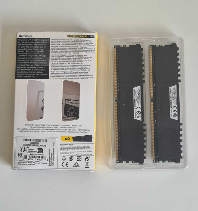 RAM 64GB (2x 32GB) Corsair Vengeance LPX