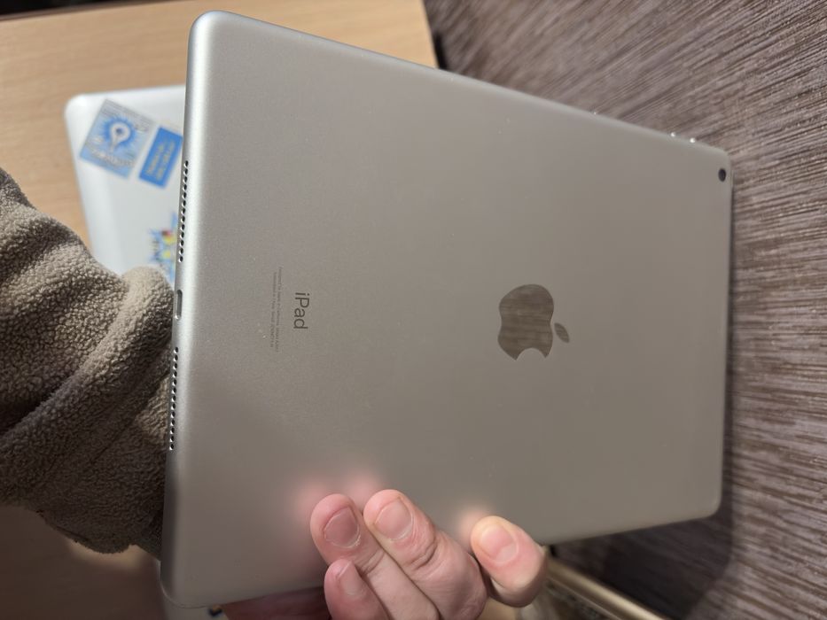 Ipad 9 64gb WI - FI