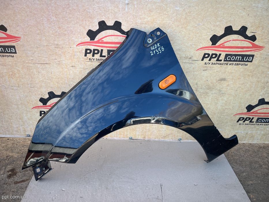 Ford Fiesta Mk6 02-08 Крыло переднее левое поворотник 2S6A-13K354-AD
