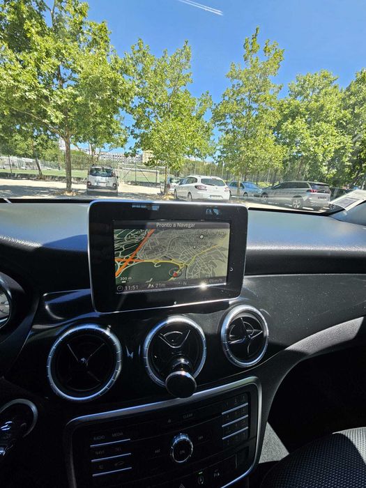 Mercedes-Benz CLA 180 d Sedan - 2015