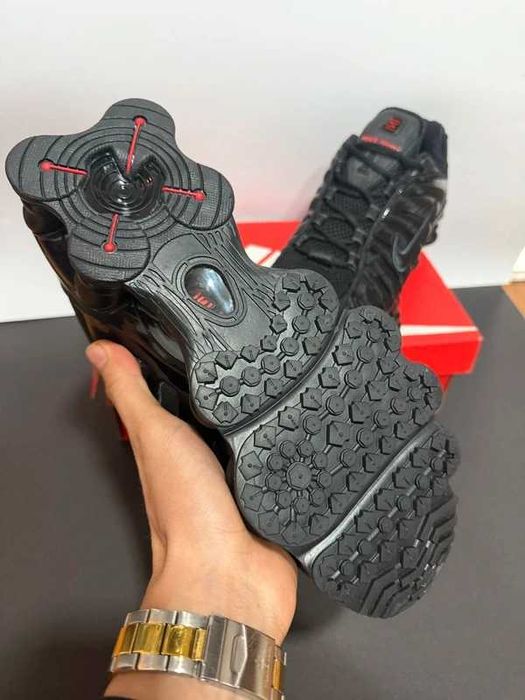 Buty Nike_Shox_TL_Black r.37.5
