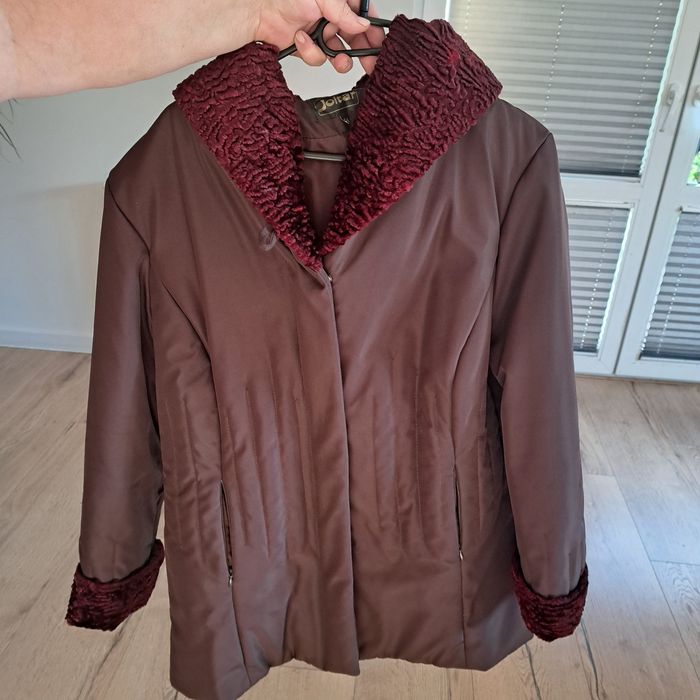 Piękna kurtka rozmiar 44