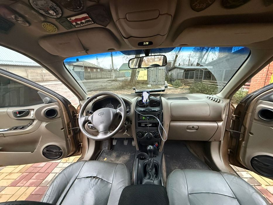 автомобиль  Hiundai Santa fe