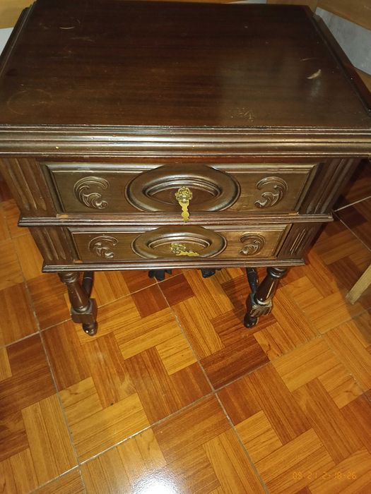 Conjunto de mesinhas