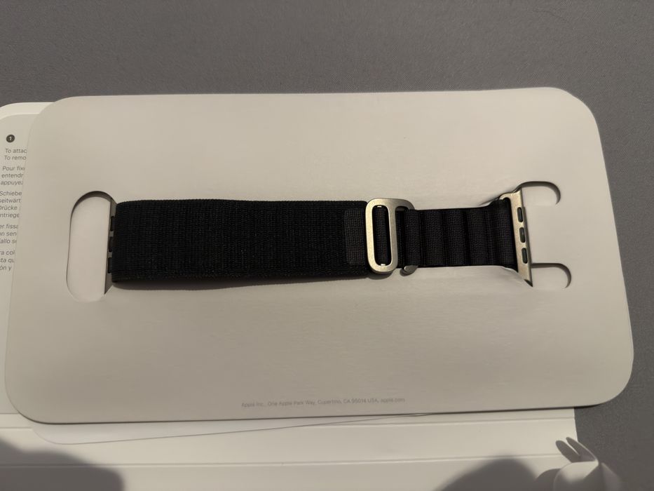 Pasek do Apple Watch Ultra Alpine Loop czarny, idealny stan!