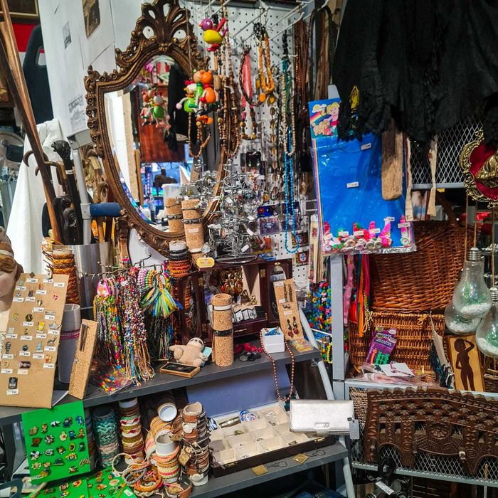 Carteira Senhora GUESS Original – Dourado Metálico |Nova com Etiquetas