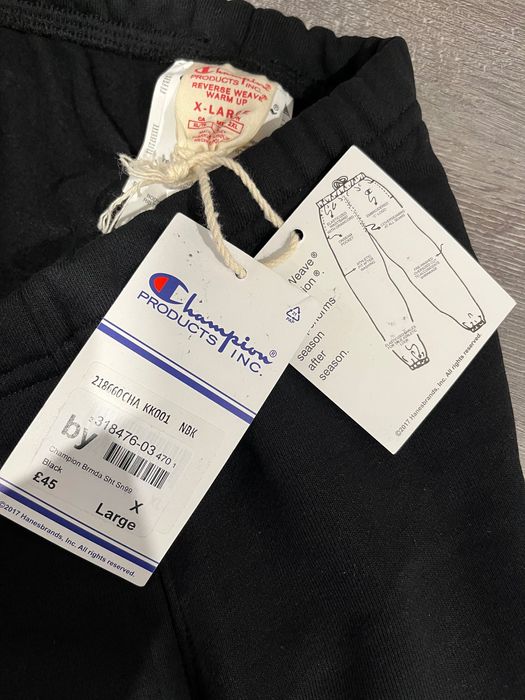 Продам новые шорты Champion![ХL]