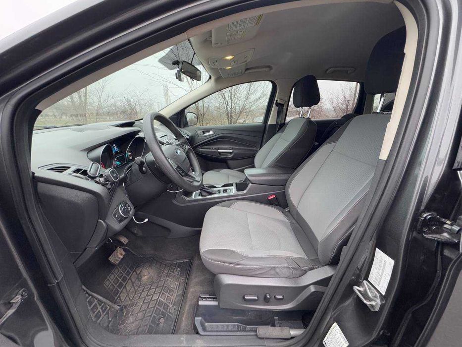 2018 Ford Escape продам авто