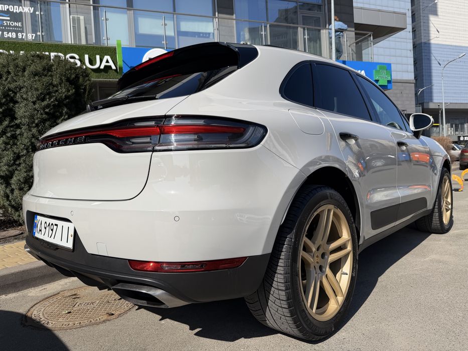 Porshe macan 2019