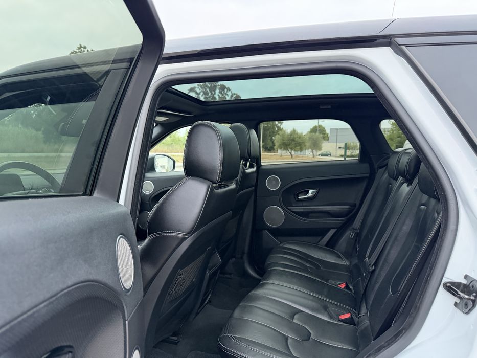 Range Rover Evoque 2.2SD4 R-Dynamic