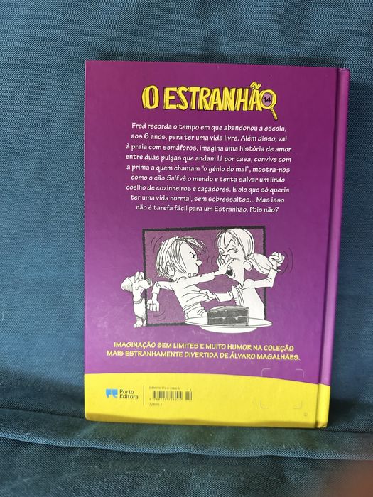 O estranhão toda a verdade sobre a escola