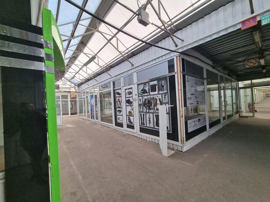 Оренда складу 800 м², м. Почайна