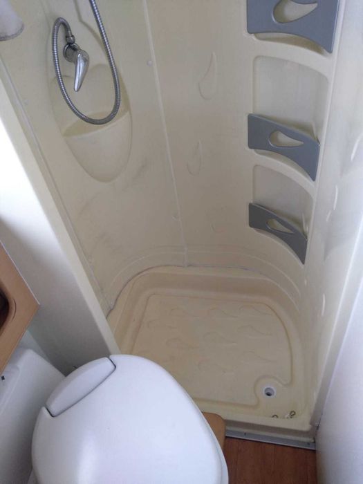 Autocaravana perfilada 2006 c/ 6 lugares