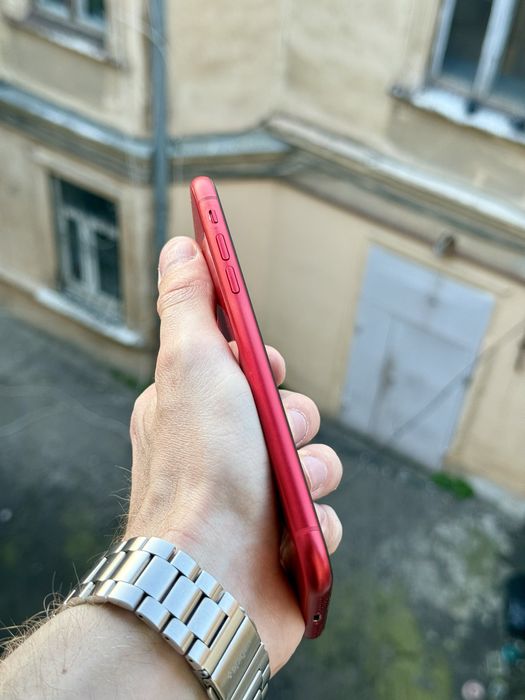Iphone 11 red 64GB