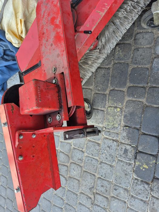 Sprzedam traktorek jedno osiowy