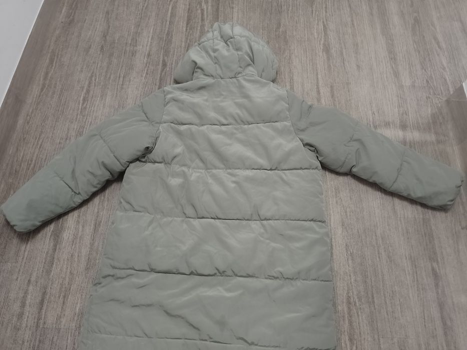 Sprzedam damski płaszczyk zimowy rozmiar S.