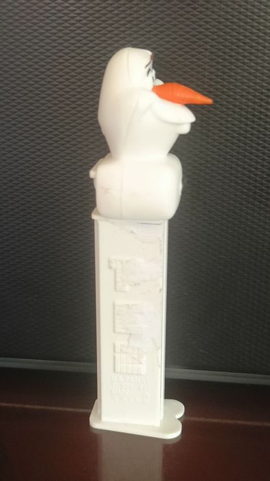 PEZ OLAF KRAINA LODU dyspenser (dozownik zabawka)2014