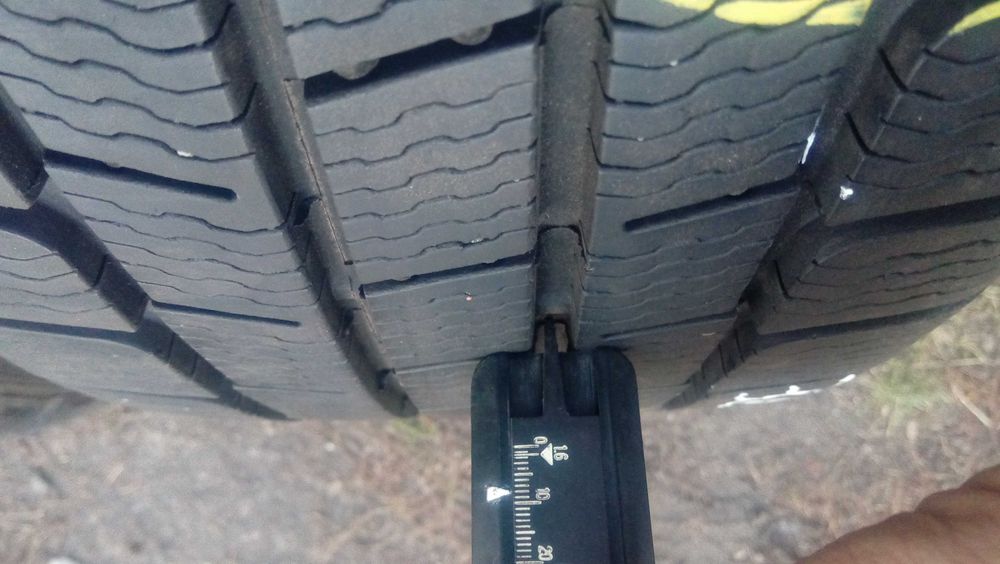 2x Opony 235 40 R 18 Michelin Pilot Alpin 2szt jak NOWE