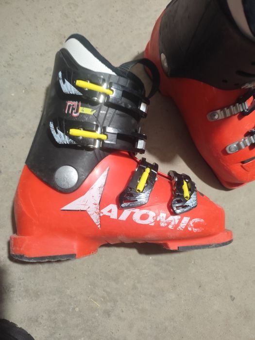 Buty narciarskie 24-24,5 Atomic