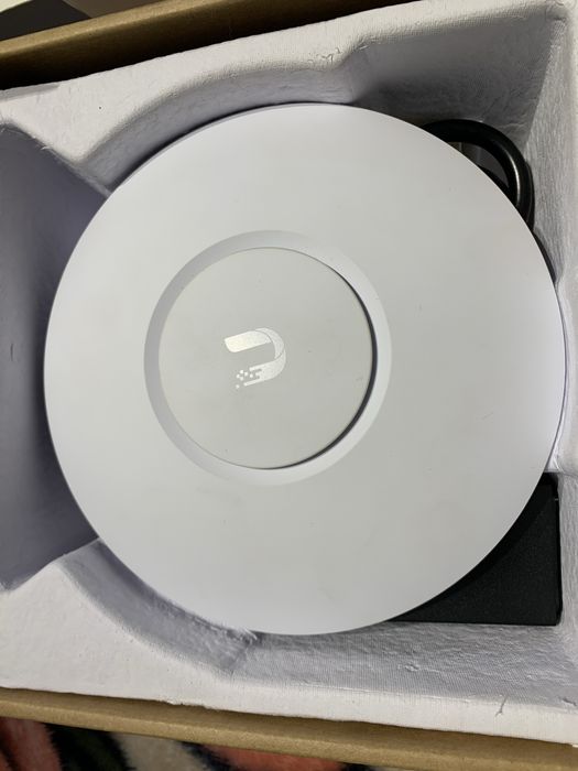 UniFi AP AC Lite novo