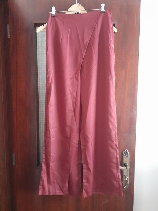 COMO NOVAS - Calças vermelhas