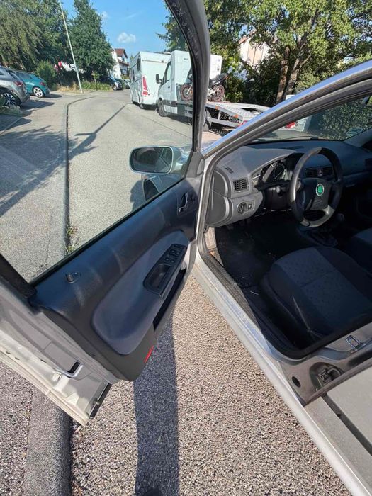 Skoda Tour 1.6 mpi GERMANIA