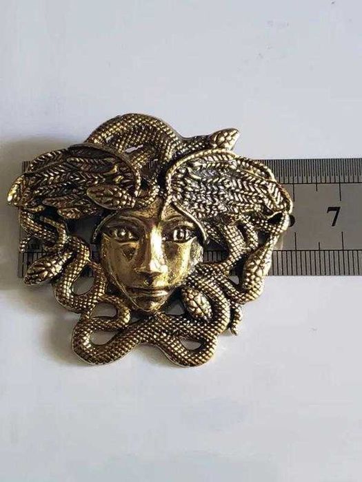 Брошка Versace кулон значок пін брош підвіска медуза горгона барокко