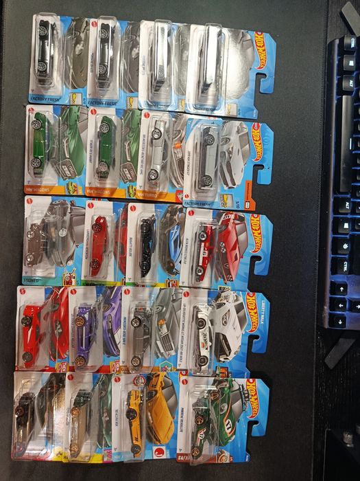 Kolekcja Hot Wheels Ponad 260modeli