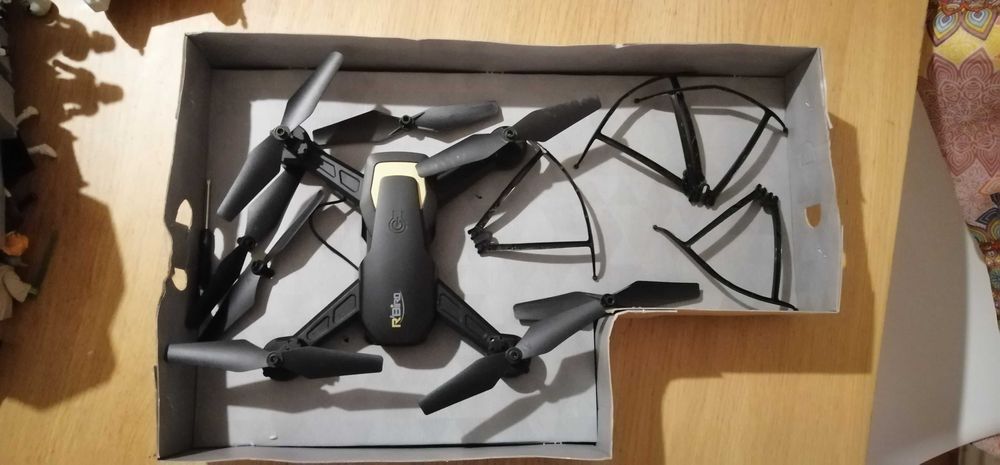 Drone with Camera64740123358082121