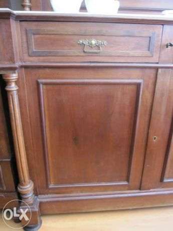 Louceiro antigo com embutidos em pau santo