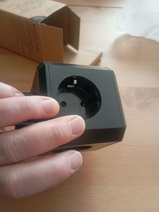 Adapter do gniazdka 7w1