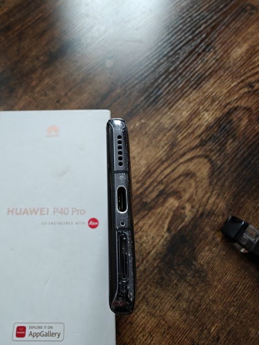 Huawei p 40 pro.