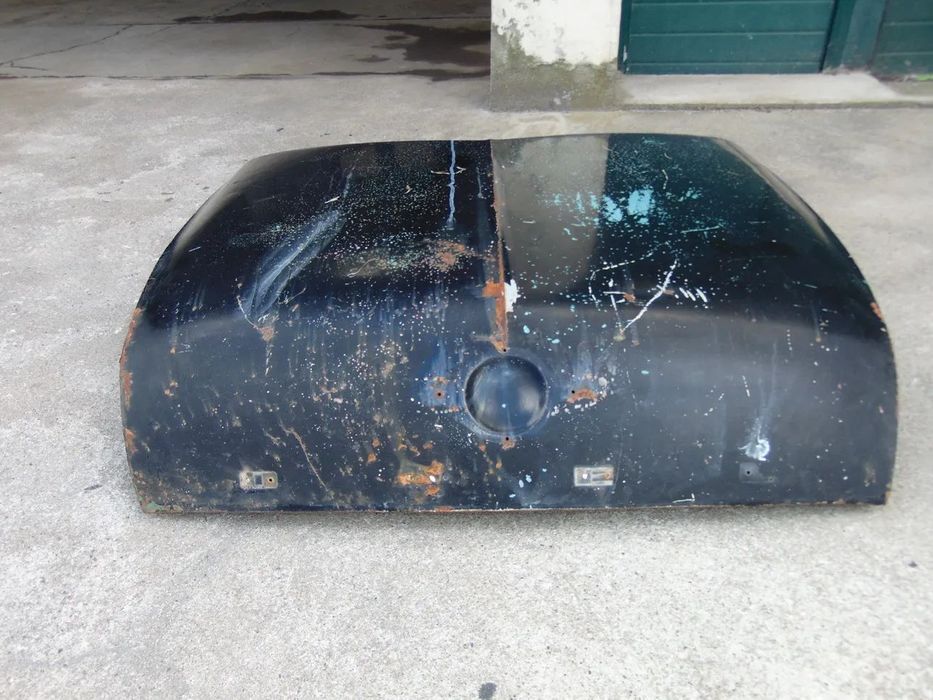 Opel Kapitan Capot usado em bom estado