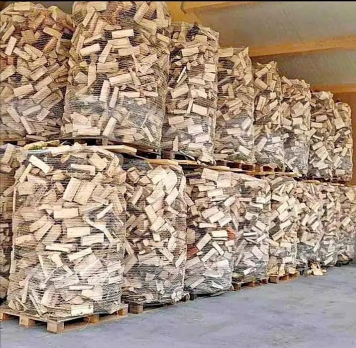 Lenha seca pinho 40€ m3