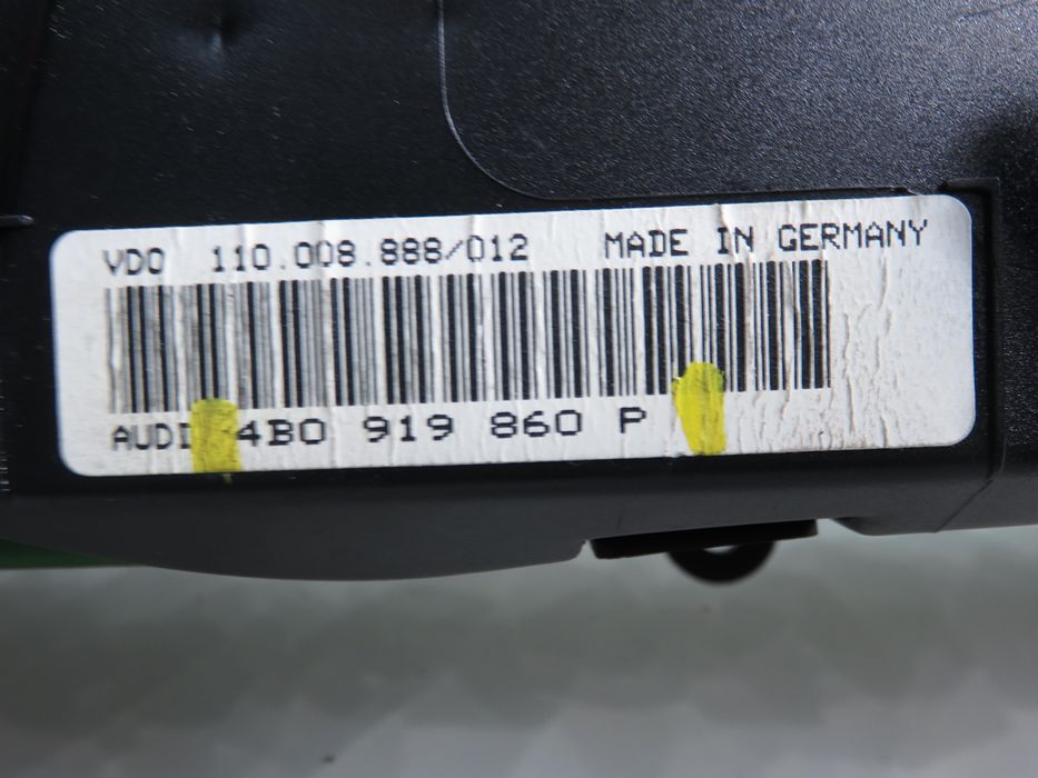 Licznik Audi A6 C5 Avant 2.4 - Arj