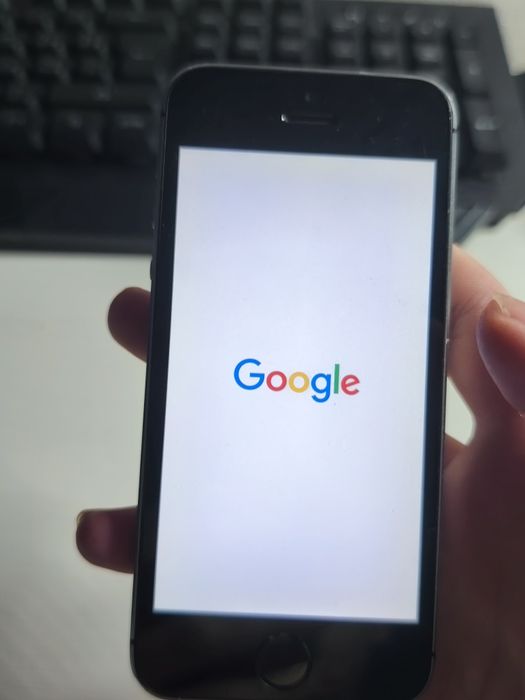 ОБМІНЯЮ iPhone 5s