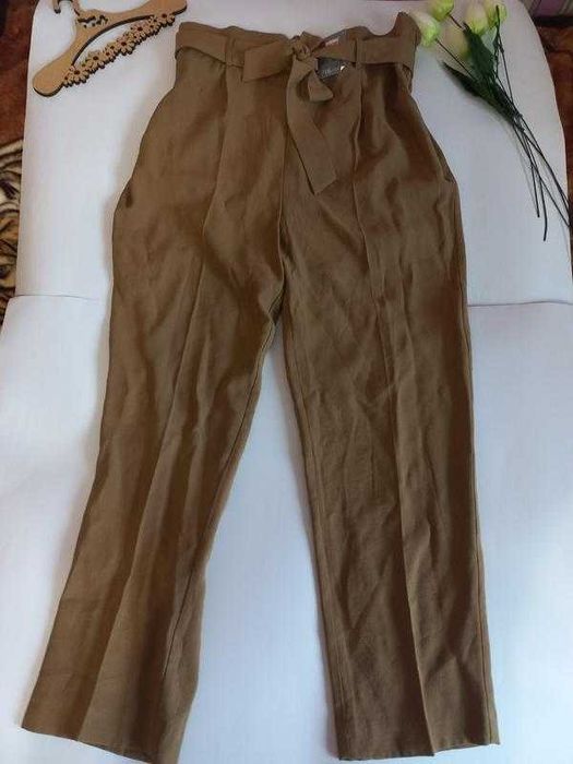 Штани з високою талією 50 розмір нові