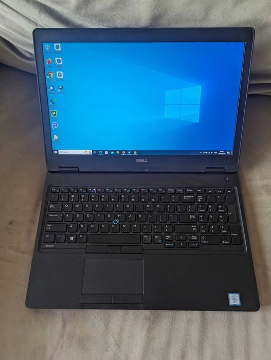 Dell latitude E5580 15.6' IPS i5-6440HQ DDR4 16/256Gb GeForce 940MX