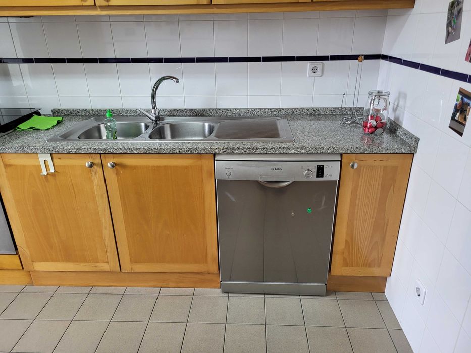 Apartamento T2 mobilado em Santa Joana