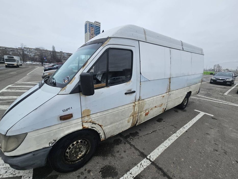 Продам спрінтер 313 2003 рік 2500$