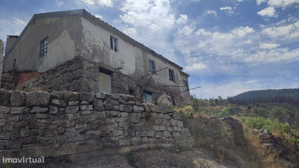 Quinta em Valezim- Seia