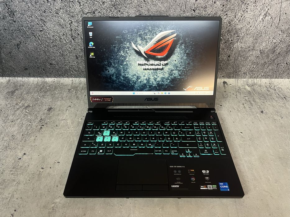 Asus TuF / i5 11400H 4.5GHz / 16GB DDR4 / 512SSD / RTX3050/ 15.6 144Hz
