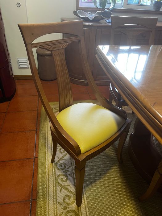 Mesa jantar com cadeiras