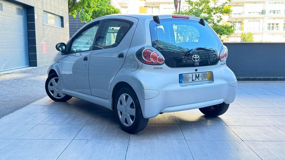 Toyota Aygo 1.0 A/C 130MIL KMS Nacional