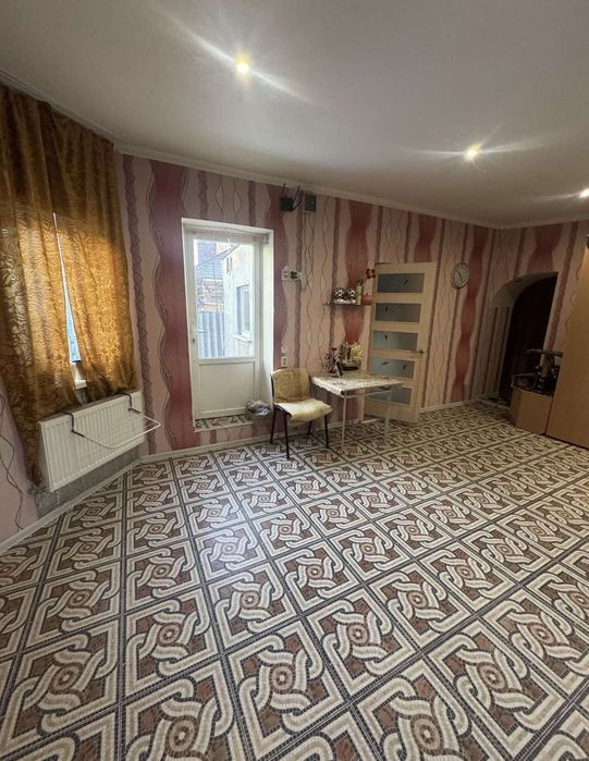 Продаж півбудинку в окремому дворі, Масляниківка