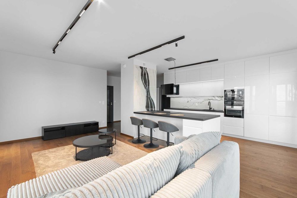 Wspaniały apartament duzy balkon 2 łazienki 3 pokoje super widok!